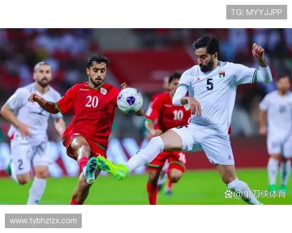 世界杯赛场风云再起球迷热议新闻评论引发全网关注与观点碰撞 - 副本 - 副本 世界杯赛场风云再起球迷热议新闻评论引发全网关注与观点碰撞 - 副本 - 副本